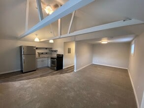 1004 S Elder St in Nampa, ID - Building Photo - Building Photo