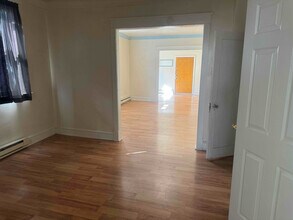 8xx Foulkrod St, Unit #1 in Philadelphia, PA - Building Photo - Building Photo