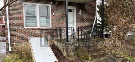 1908 Dale St in Pittsburgh, PA - Building Photo - Building Photo