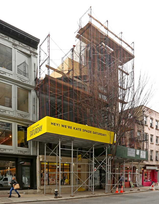 152 Spring St