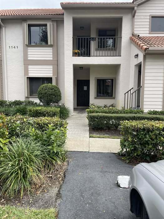 1141 Duncan Cir, Unit 103 in Palm Beach Gardens, FL - Building Photo - Building Photo