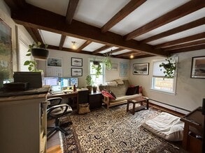 1 Carlton St in Salem, MA - Foto de edificio - Building Photo