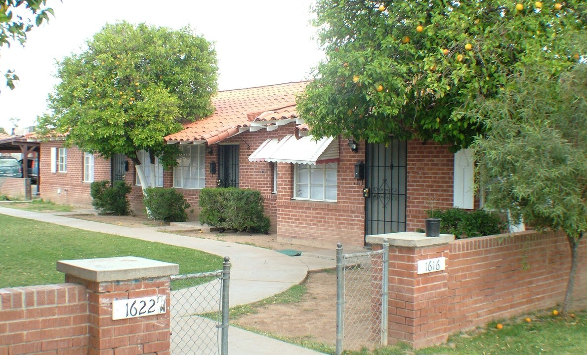 1616 W Mulberry Dr in Phoenix, AZ - Foto de edificio