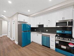 51 Stirton St in Hamilton, ON - Building Photo - Building Photo