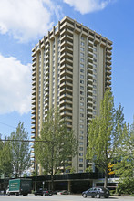 Burnaby Centre in Burnaby, BC - Building Photo - Building Photo