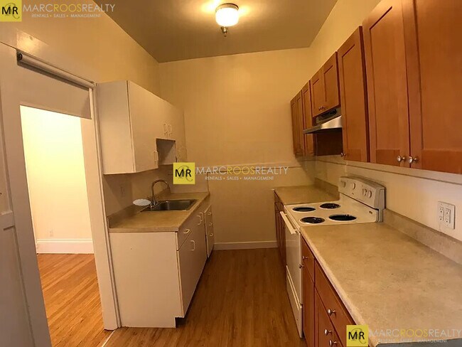 508 Beacon St, Unit 31 in Boston, MA - Building Photo - Building Photo