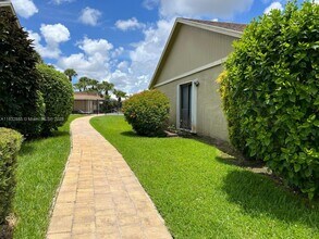 10295 Boca Bend W in Boca Raton, FL - Building Photo - Building Photo