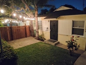 5042 Sawtelle Blvd, Unit 1 in Culver City, CA - Foto de edificio - Building Photo