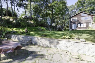 77 Post Rd in Danbury, CT - Building Photo - Building Photo