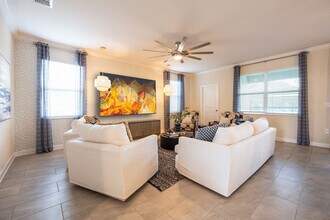 2738 Oxymoron Wy, Unit SI ID1263240P in Kissimmee, FL - Building Photo - Building Photo