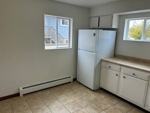 417 S Highland Ave in Sioux Falls, SD - Building Photo - Building Photo