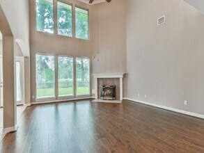 81 La Costa Dr in Montgomery, TX - Building Photo - Building Photo