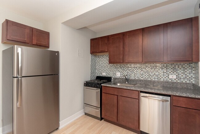 448 W Wellington Ave in Chicago, IL - Building Photo - Building Photo
