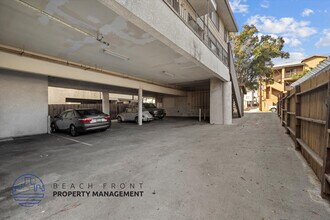 3022 E 15th St. in Long Beach, CA - Building Photo - Building Photo