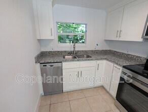 2033 20th St S in St. Petersburg, FL - Building Photo - Building Photo