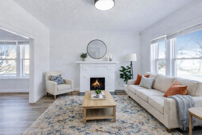 3047 W Berteau Ave in Chicago, IL - Building Photo - Building Photo