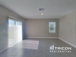 7123 Broad River Ave in Land O Lakes, FL - Building Photo - Building Photo