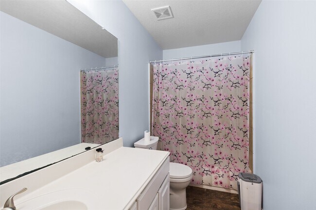 16882 Blackberry Lily Ln