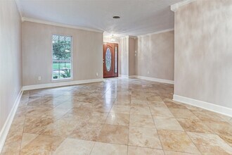 4315 Woodvalley Dr in Houston, TX - Building Photo - Building Photo