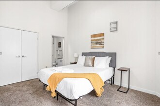 125 W Market St-Unit -ID1014591P in Indianapolis, IN - Building Photo - Building Photo