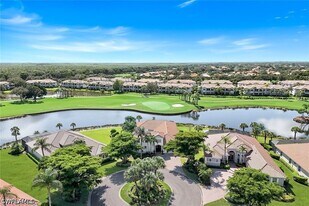 22660 Fairlawn Ct in Bonita Springs, FL - Building Photo