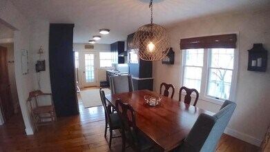 2425 Waukazoo Trail in Macatawa, MI - Foto de edificio - Building Photo