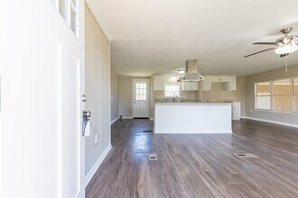 7449 Malone Rd in Olive Branch, MS - Building Photo - Building Photo