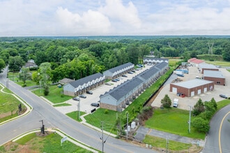 Fairway in Clarksville, TN - Foto de edificio - Building Photo
