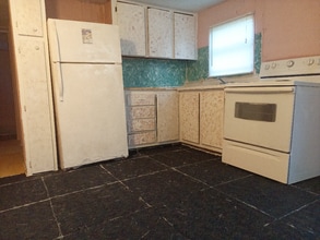 5457 Creel St in Graceville, FL - Building Photo - Building Photo