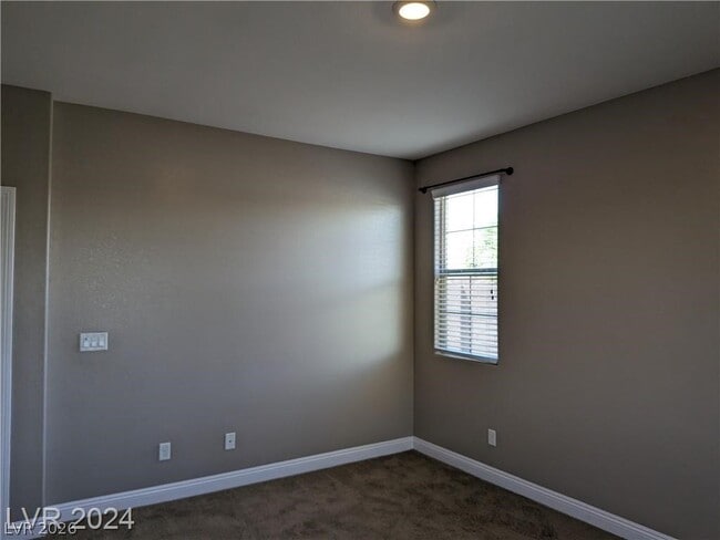 property at 909 Old Creek Way