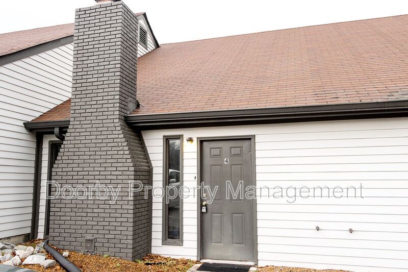 18 S Germantown Rd in Chattanooga, TN - Building Photo