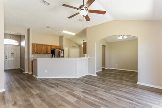 1448 Seawolf Trail N in Jacksonville, FL - Building Photo - Building Photo