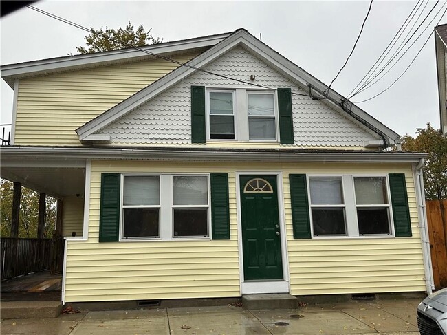177 Boyden St in Woonsocket, RI - Building Photo - Building Photo