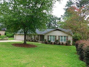 1213 Heritage Ln in Tuscaloosa, AL - Building Photo - Building Photo