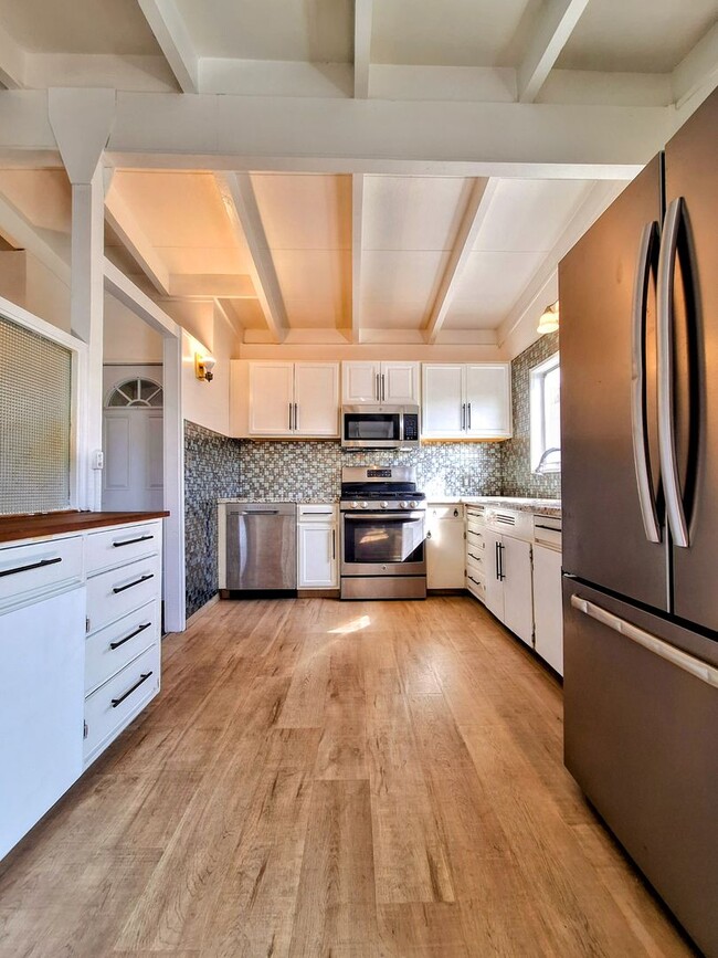 3338 Pepper Tree Ln in San Jose, CA - Building Photo - Building Photo