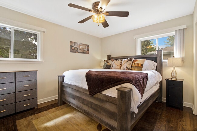 9424 Sumac Rd, Unit SI ID1285047P in Des Plaines, IL - Building Photo - Building Photo