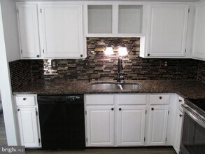 4906 Berryhill Cir in Perry Hall, MD - Building Photo - Building Photo