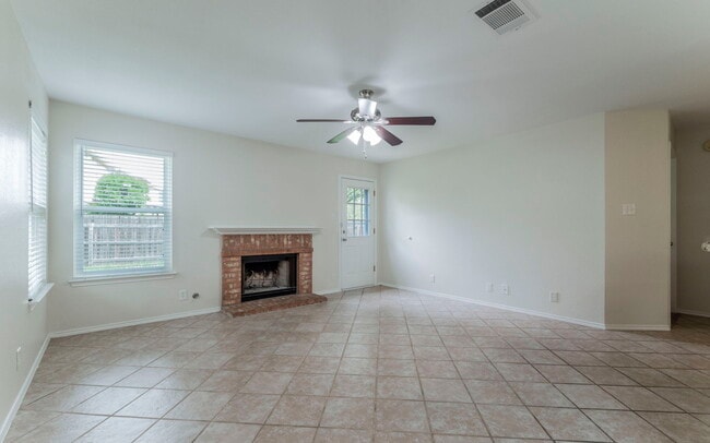 14912 Big Falls Dr in Leander, TX - Building Photo - Building Photo