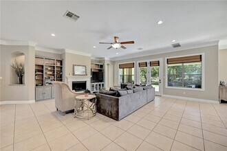 1005 Ottawa Dr in Austin, TX - Building Photo - Building Photo