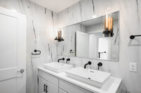 William Square Luxury Residences in Fredericksburg, VA - Building Photo - Interior Photo