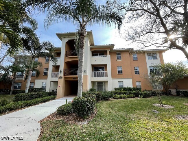 property at 2913 Tuscan Dr