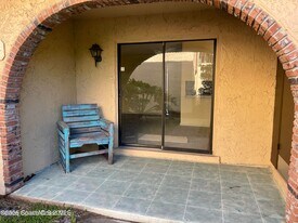 119 San Paulo Ct in West Melbourne, FL - Building Photo