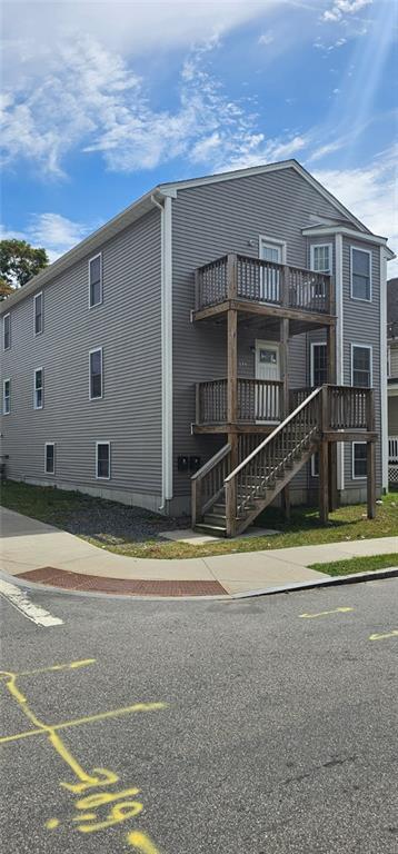 property at 119 Oakland Ave