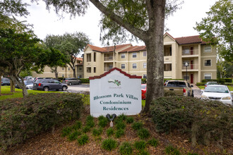 Blossom Park Villas in Kissimmee, FL - Foto de edificio - Building Photo