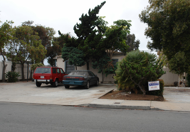 662 Florence St in Imperial Beach, CA - Building Photo - Building Photo