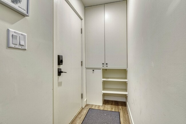 2546 1/2 California St in Denver, CO - Building Photo - Building Photo