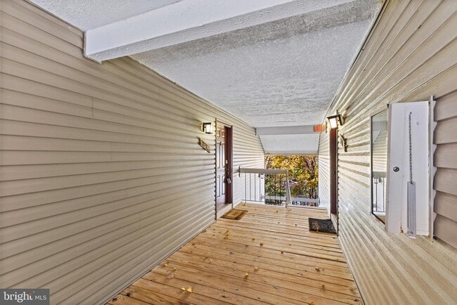 property at 5708 Olde Mill Ct