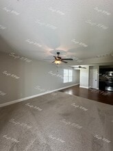 21615 Westover Ct in Peculiar, MO - Building Photo - Building Photo