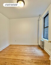 413 E 70th St in New York, NY - Building Photo - Building Photo