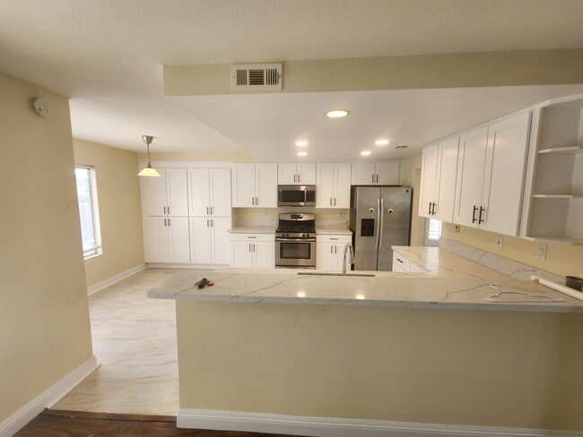 1437 Green Oak Rd